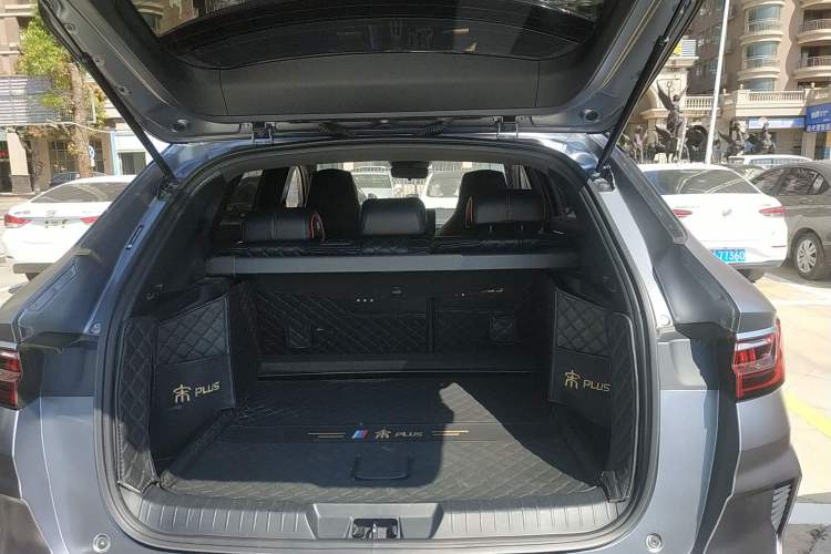 Used BYD Song PLUS 2020 1.5T Automatic Prestige Version Trunk