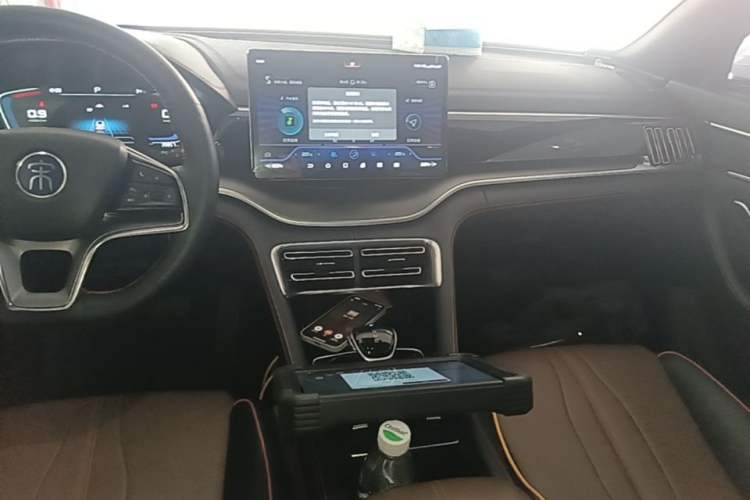Used BYD Song PLUS 2020 1.5T Automatic Prestige Version Audio And AC Panel