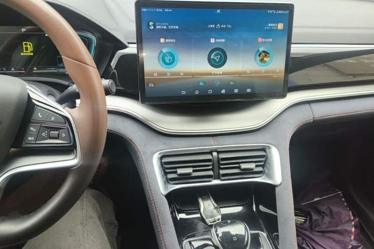 Used BYD Song PLUS 2020 1.5T Automatic Flagship PLUS Audio And AC Panel