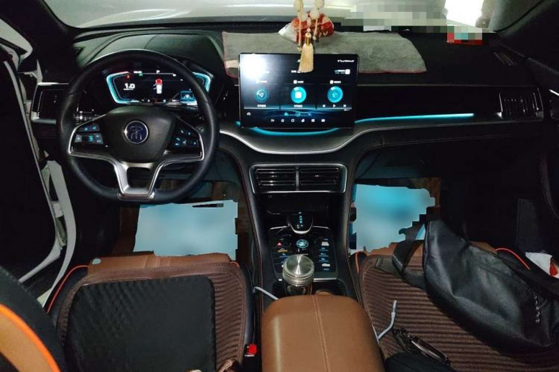 Used BYD Song PLUS 2020 1.5T Automatic Flagship Edition Center Console