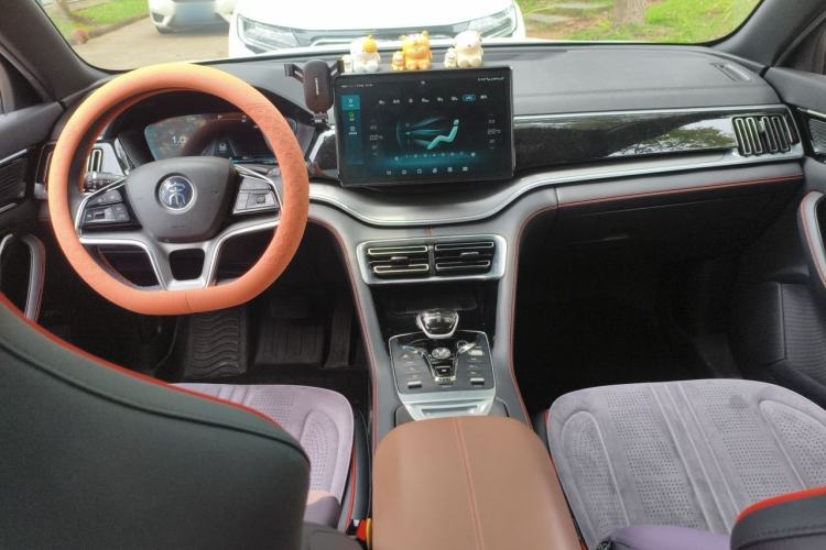 Used BYD Song PLUS 2020 1.5T Automatic Flagship Edition Center Console