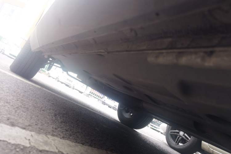 Used BYD Song PLUS 2020 1.5T Automatic Prestige Version Chassis Front Right