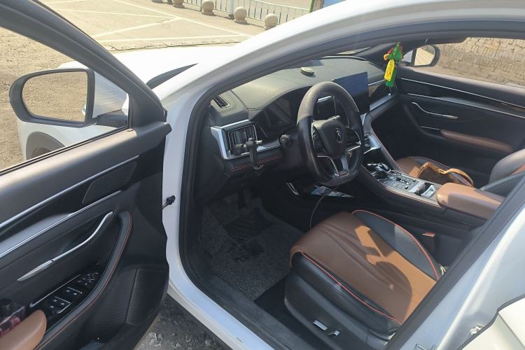 Used BYD Song PLUS 2020 1.5T Automatic Prestige Version Driver Seat