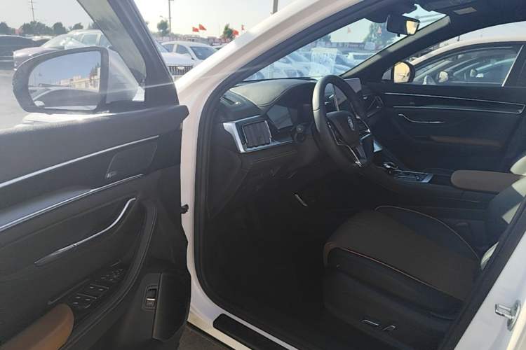 Used BYD Song PLUS 2020 1.5T Automatic Flagship Edition Driver Seat