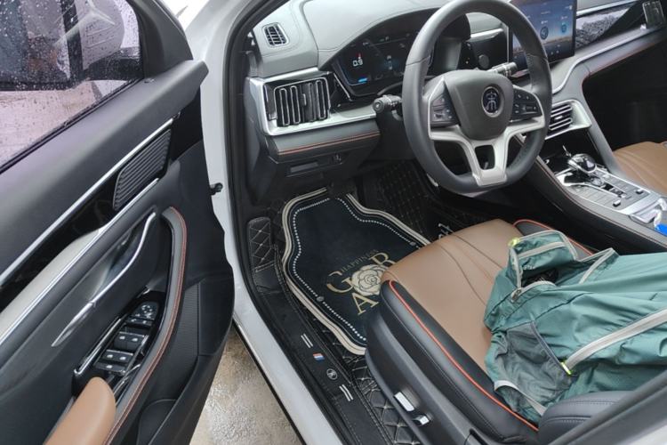 Used BYD Song PLUS 2020 1.5T Automatic Luxury Version Driver Seat
