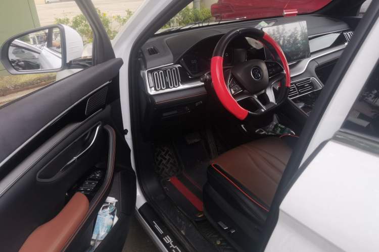 Used BYD Song PLUS 2020 1.5T Automatic Prestige Version Driver Seat
