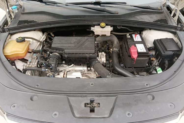 Used BYD Song PLUS 2020 1.5T Automatic Prestige Version Engine Bay