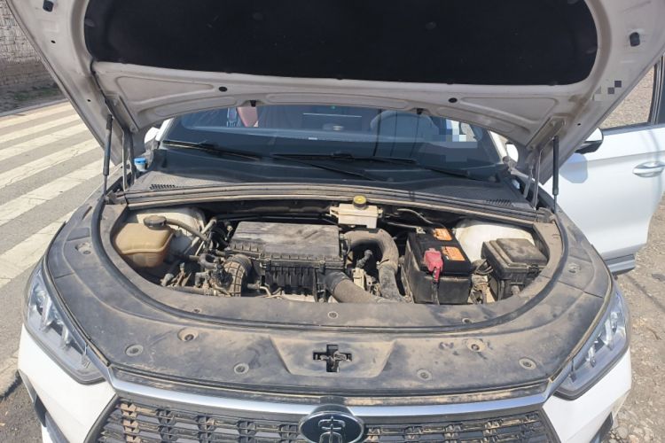 Used BYD Song PLUS 2020 1.5T Automatic Prestige Version Engine Bay
