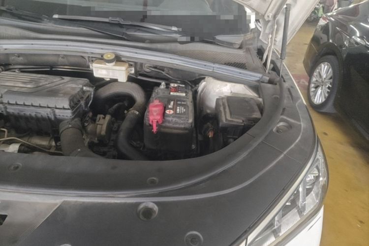 Used BYD Song PLUS 2020 1.5T Automatic Prestige Version Engine Bay Left