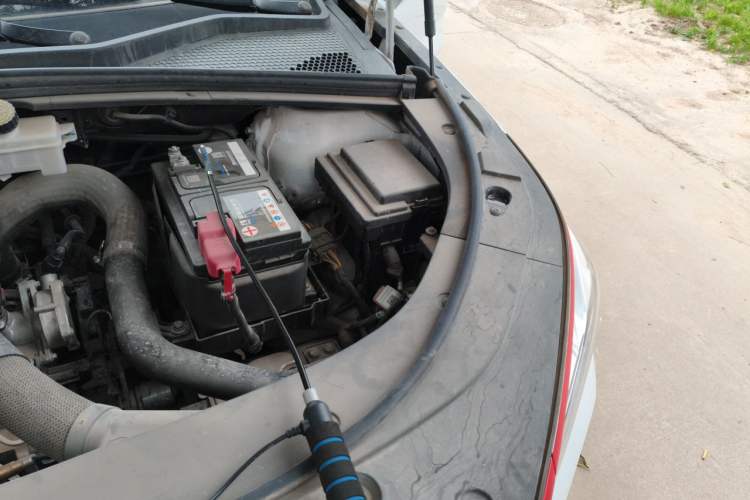 Used BYD Song PLUS 2020 1.5T Automatic Prestige Version Engine Bay Left