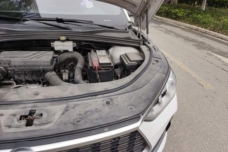 Used BYD Song PLUS 2020 1.5T Automatic Flagship PLUS Engine Bay Left