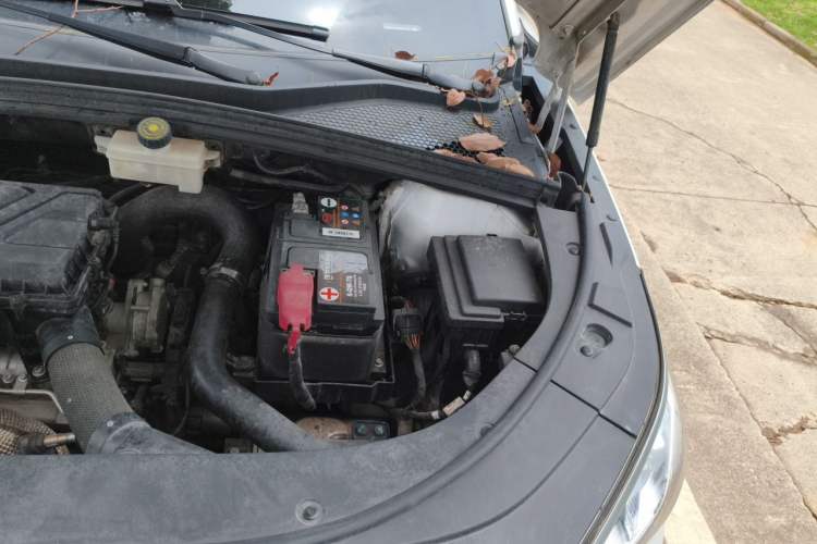 Used BYD Song PLUS 2020 1.5T Automatic Flagship Edition Engine Bay Left