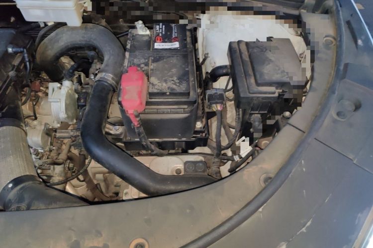 Used BYD Song PLUS 2020 1.5T Automatic Prestige Version Engine Bay Left