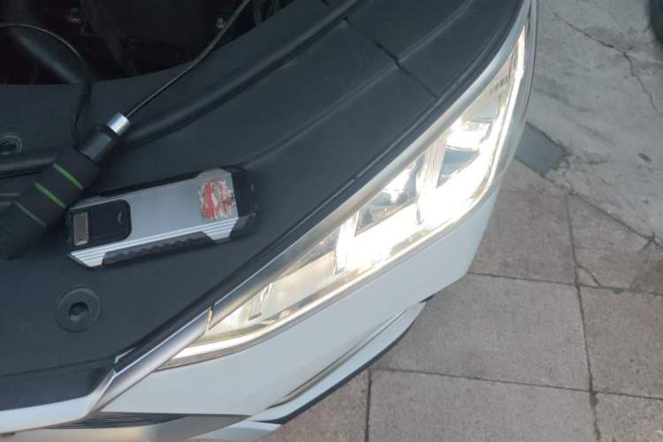 Used BYD Song PLUS 2020 1.5T Automatic Prestige Version Engine Bay Left