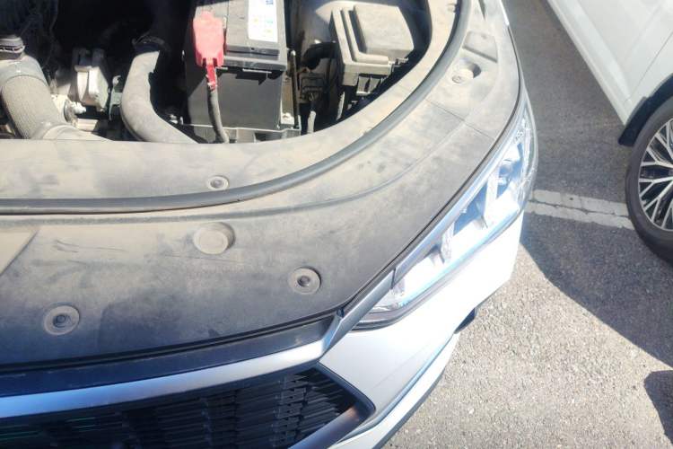 Used BYD Song PLUS 2020 1.5T Automatic Flagship Edition Engine Bay Left