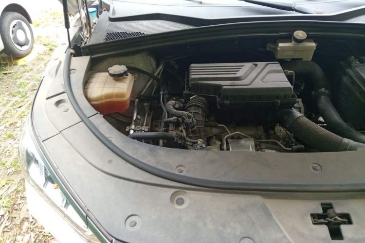 Used BYD Song PLUS 2020 1.5T Automatic Luxury Version Engine Bay Right