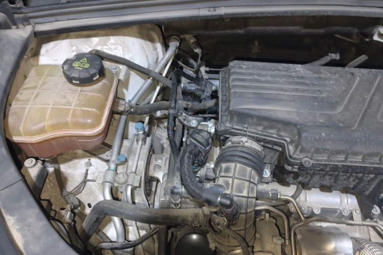Used BYD Song PLUS 2020 1.5T Automatic Flagship Edition Engine Bay Right