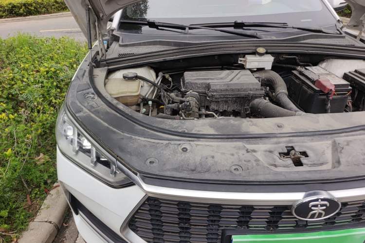 Used BYD Song PLUS 2020 1.5T Automatic Flagship PLUS Engine Bay Right