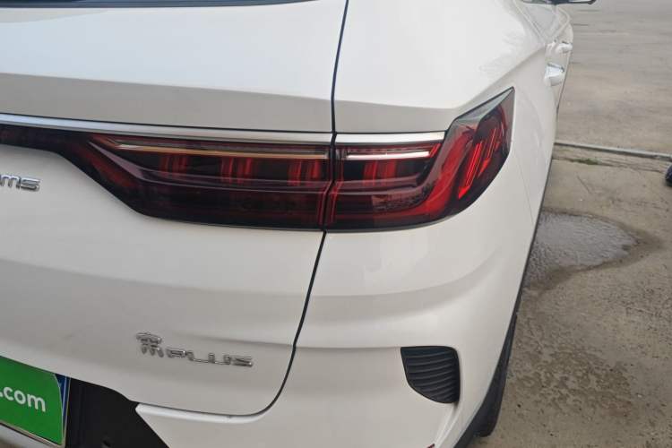 Used BYD Song PLUS 2020 1.5T Automatic Flagship PLUS Exterior 3