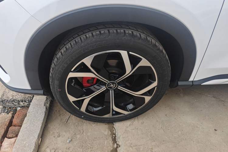 Used BYD Song PLUS 2020 1.5T Automatic Flagship PLUS Exterior 4
