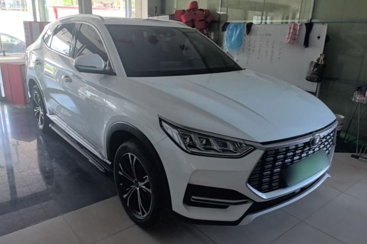 Used BYD Song PLUS 2020 1.5T Automatic Prestige Version Front Right 45 Deg