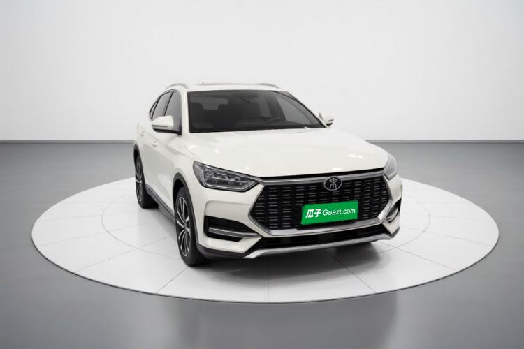 Used BYD Song PLUS 2020 1.5T Automatic Prestige Version Front Right 45 Deg