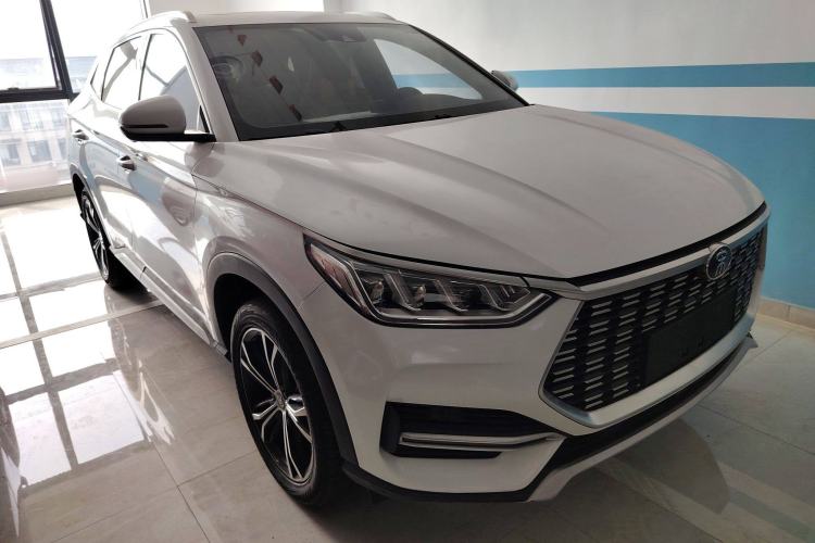 Used BYD Song PLUS 2020 1.5T Automatic Prestige Version Front Right 45 Deg