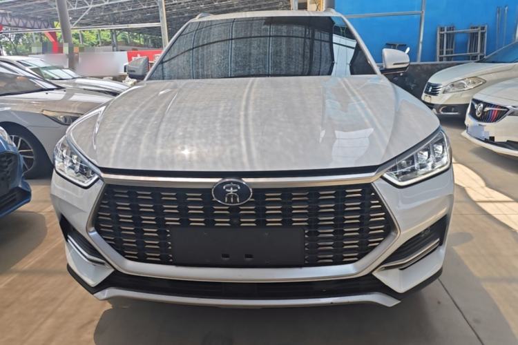 Used BYD Song PLUS 2020 1.5T Automatic Prestige Version Front