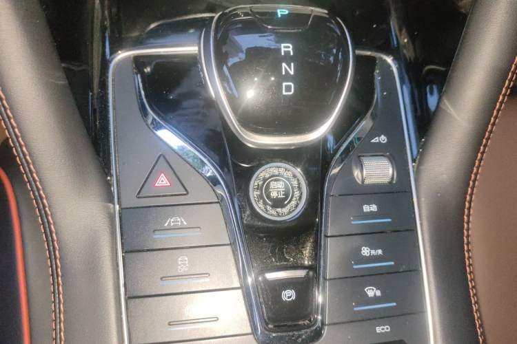 Used BYD Song PLUS 2020 1.5T Automatic Prestige Version Gear Lever