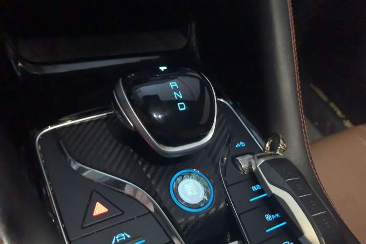 Used BYD Song PLUS 2020 1.5T Automatic Flagship Edition Gear Lever