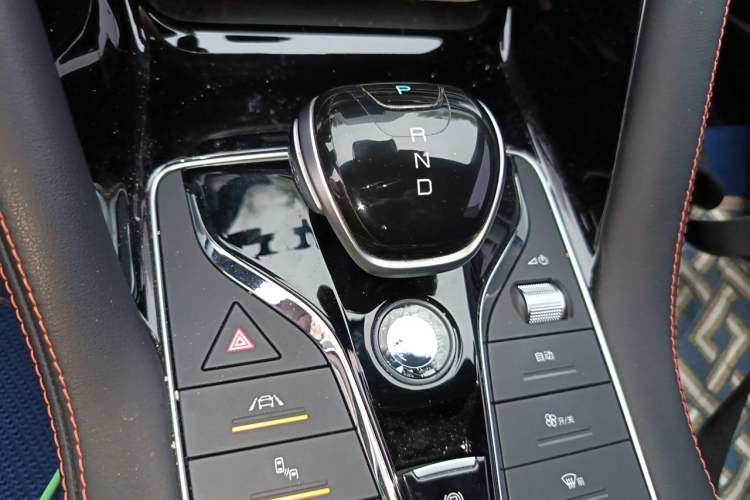 Used BYD Song PLUS 2020 1.5T Automatic Flagship Edition Gear Lever