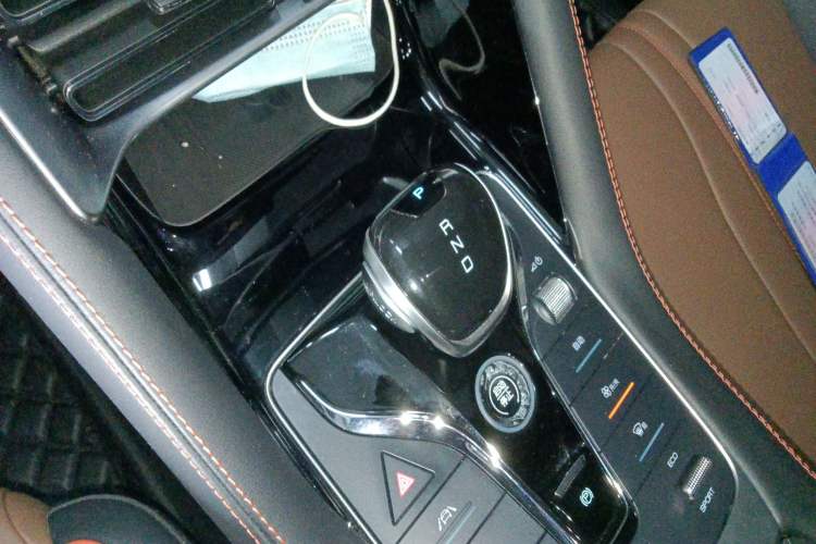 Used BYD Song PLUS 2020 1.5T Automatic Flagship Edition Gear Lever