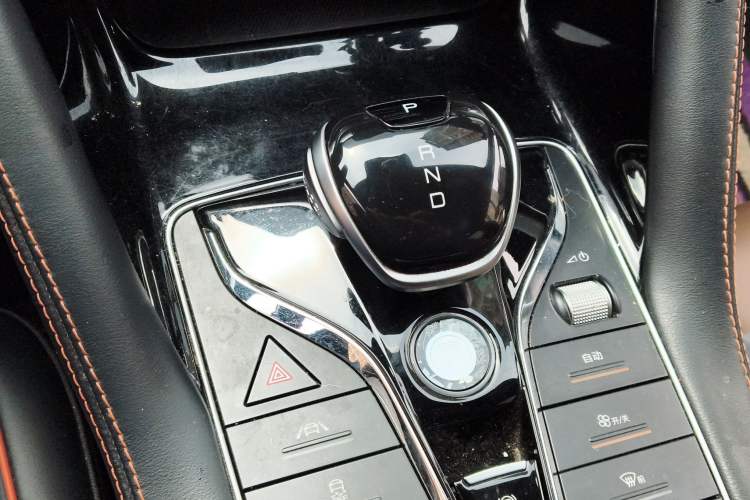 Used BYD Song PLUS 2020 1.5T Automatic Prestige Version Gear Lever