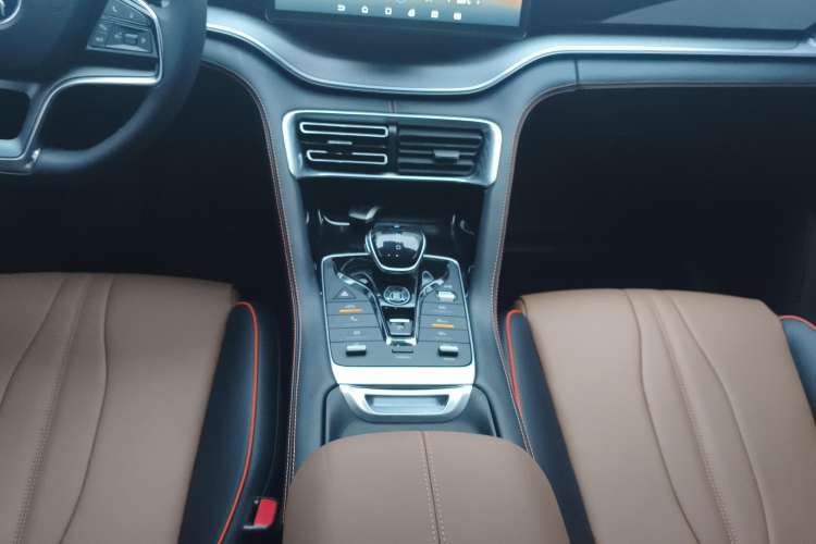 Used BYD Song PLUS 2020 1.5T Automatic Flagship Edition Gear Lever