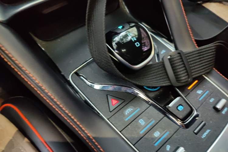 Used BYD Song PLUS 2020 1.5T Automatic Prestige Version Gear Lever