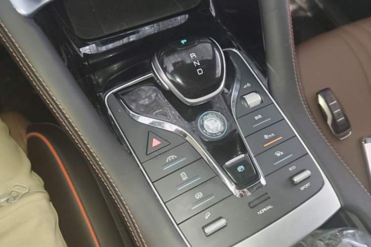 Used BYD Song PLUS 2020 1.5T Automatic Prestige Version Gear Lever