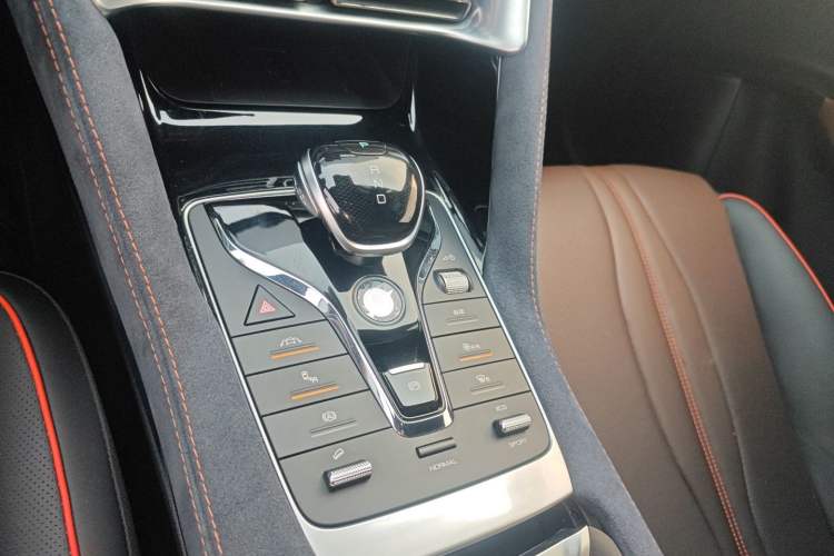 Used BYD Song PLUS 2020 1.5T Automatic Flagship PLUS Gear Lever