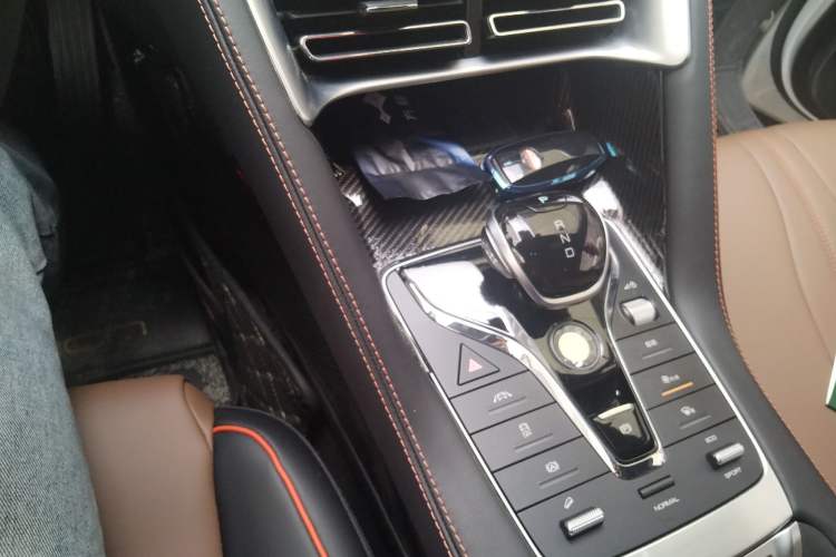 Used BYD Song PLUS 2020 1.5T Automatic Prestige Version Gear Lever