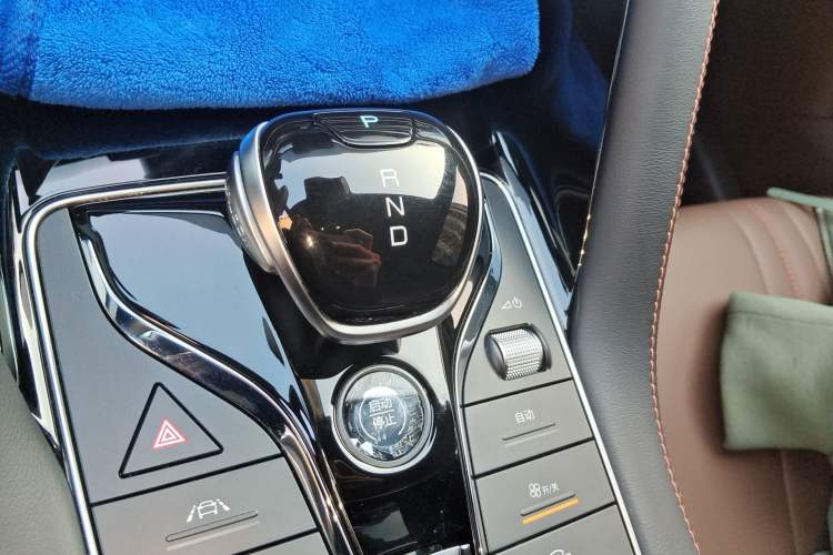 Used BYD Song PLUS 2020 1.5T Automatic Prestige Version Gear Lever