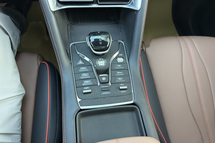 Used BYD Song PLUS 2020 1.5T Automatic Flagship Edition Gear Lever