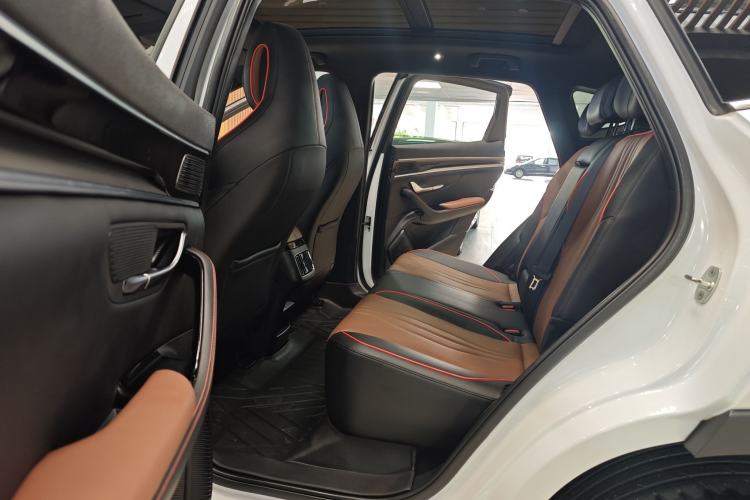 Used BYD Song PLUS 2020 1.5T Automatic Prestige Version Interior 2