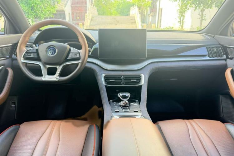 Used BYD Song PLUS 2020 1.5T Automatic Flagship PLUS Interior 2