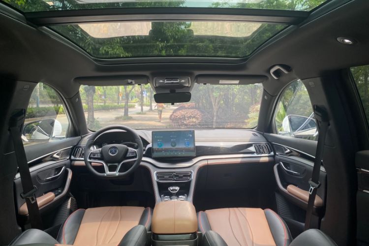 Used BYD Song PLUS 2020 1.5T Automatic Prestige Version Interior 4