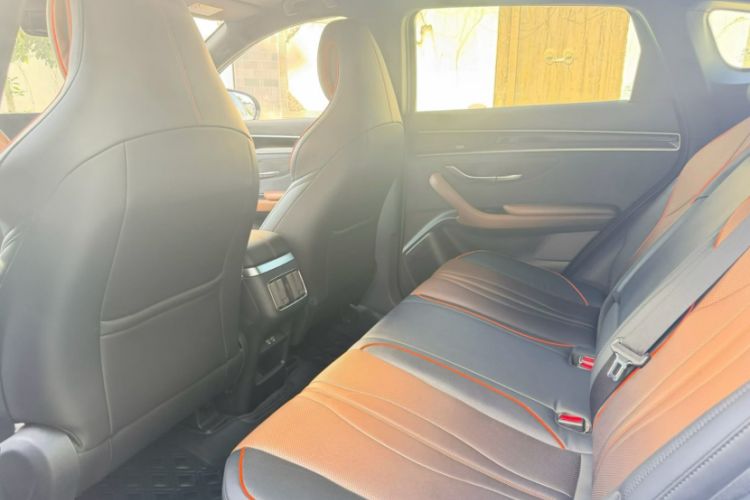 Used BYD Song PLUS 2020 1.5T Automatic Flagship PLUS Interior 4