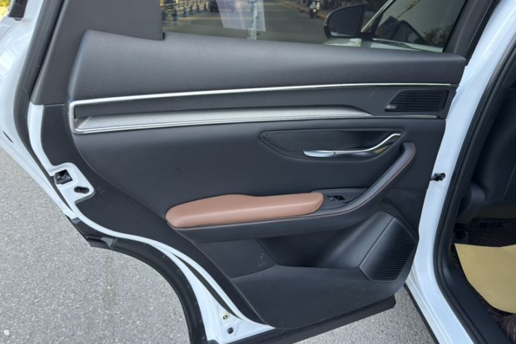 Used BYD Song PLUS 2020 1.5T Automatic Flagship Edition Interior 5
