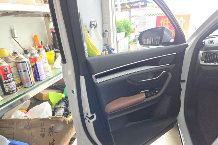 Used BYD Song PLUS 2020 1.5T Automatic Prestige Version Interior 7