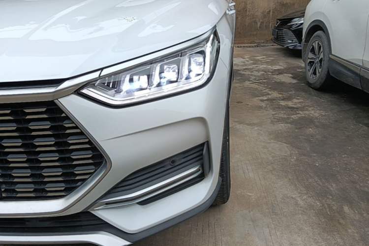 Used BYD Song PLUS 2020 1.5T Automatic Prestige Version Left Front Headlight
