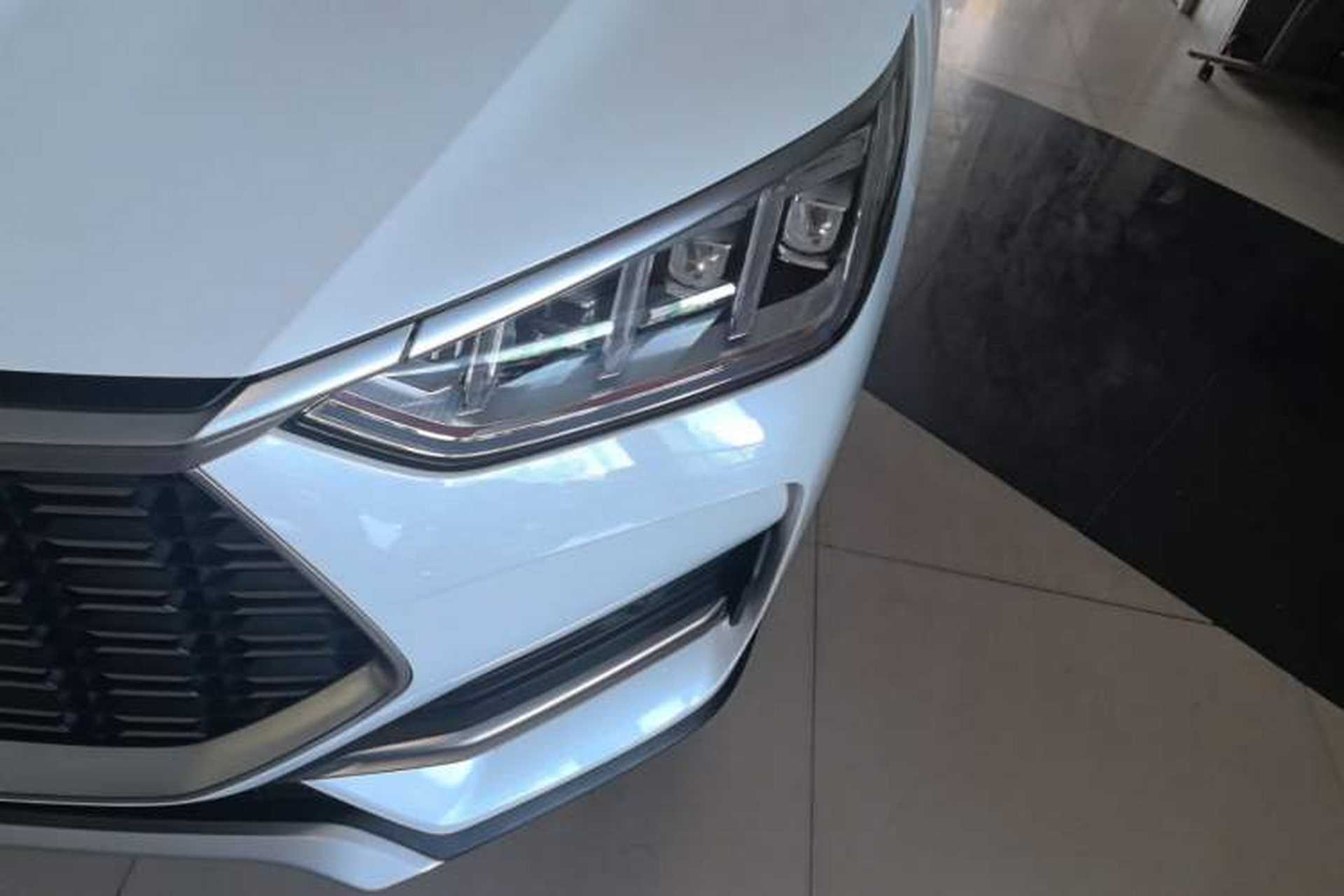 Used BYD Song PLUS 2020 1.5T Automatic Prestige Version Left Front Headlight