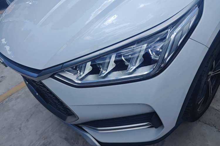 Used BYD Song PLUS 2020 1.5T Automatic Prestige Version Left Front Headlight
