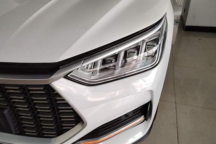 Used BYD Song PLUS 2020 1.5T Automatic Flagship Edition Left Front Headlight